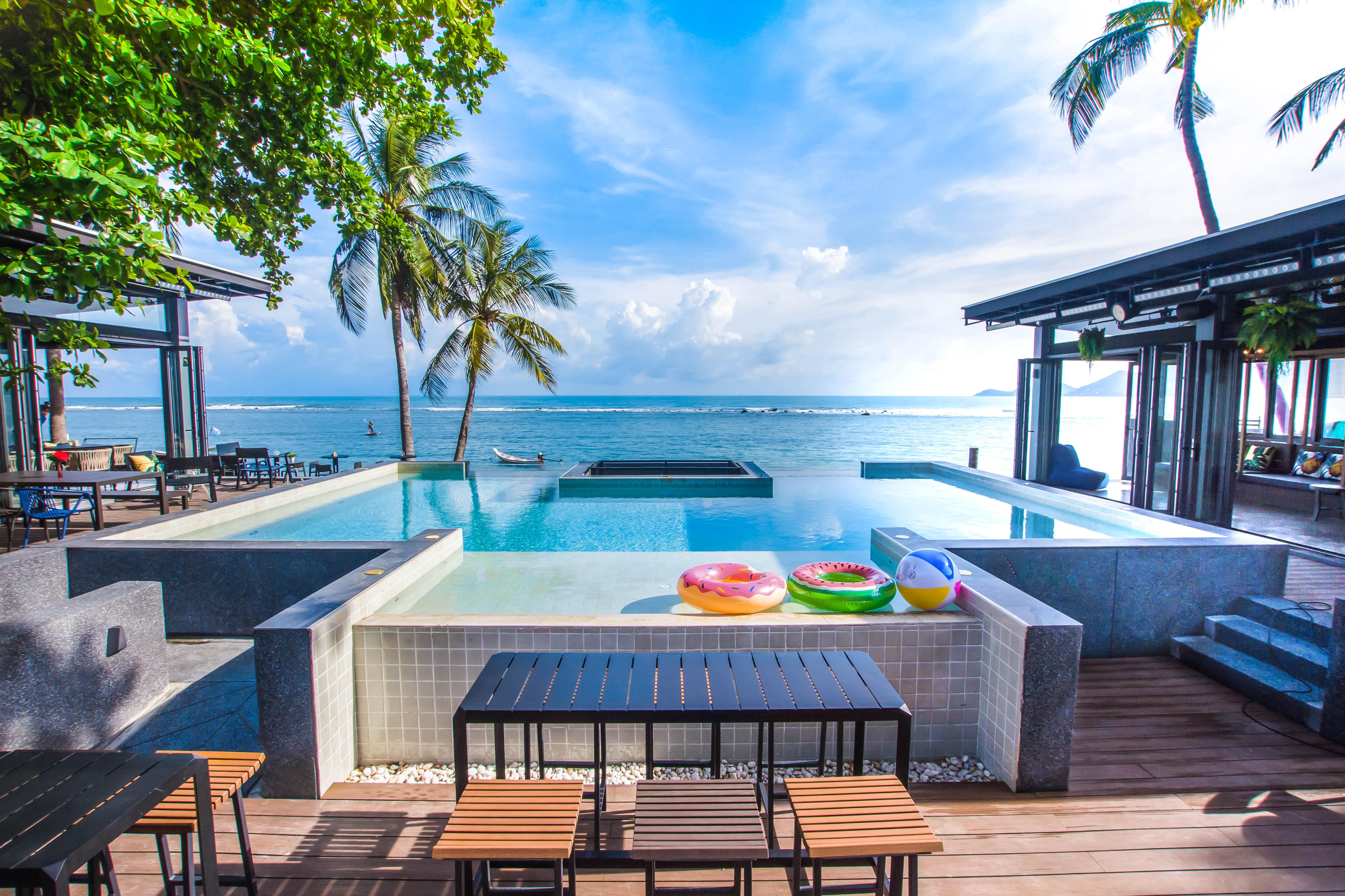 Lub D Koh Samui Chaweng Beach - Beachfront & Vibrant Social Vibe Hotel Exterior photo